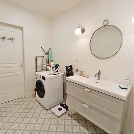 Appartement Alphonse 52, Grand T4, Terrasse, Wifi, 6 Personnes à Bagnères-de-Luchon Extérieur photo